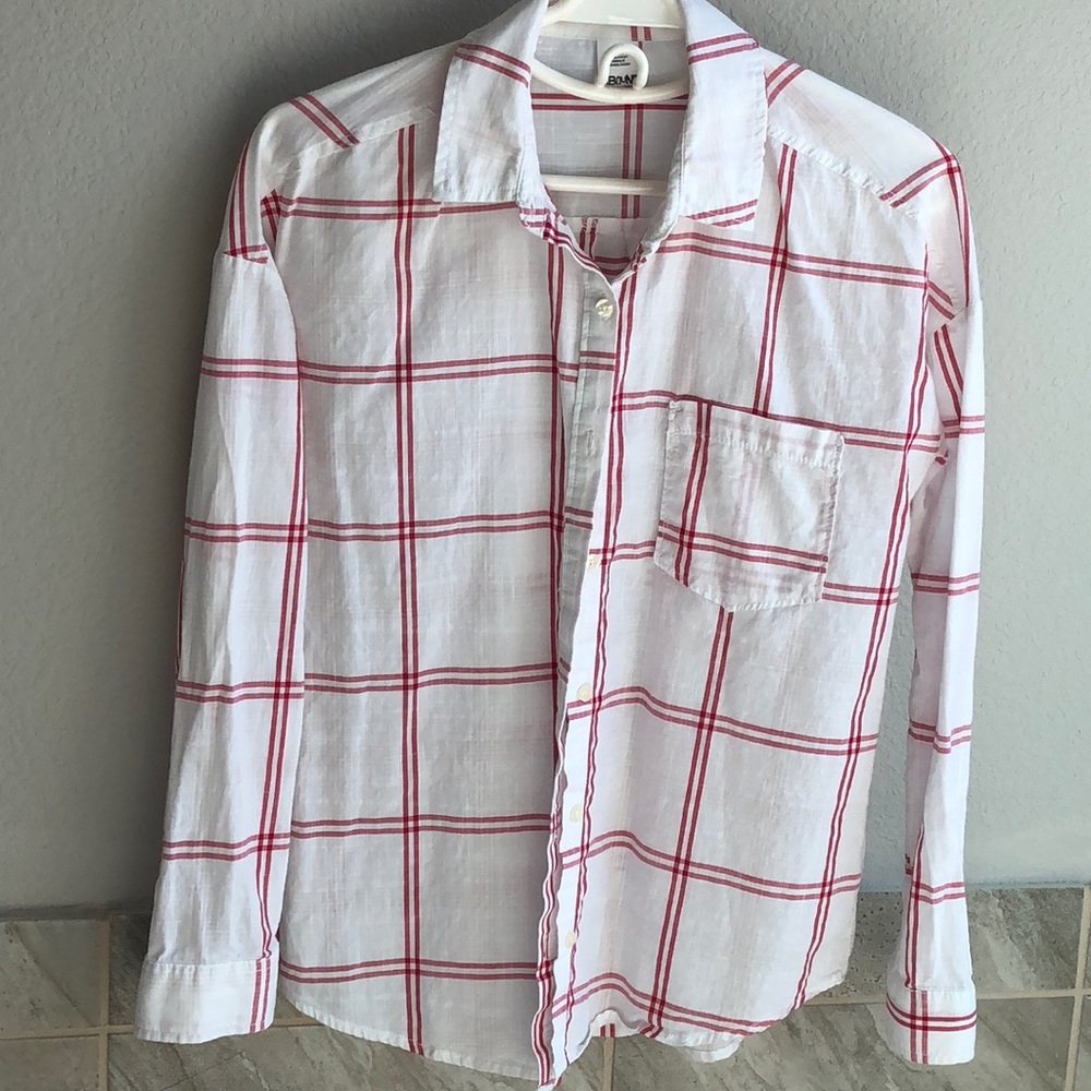 White and red button down shirt